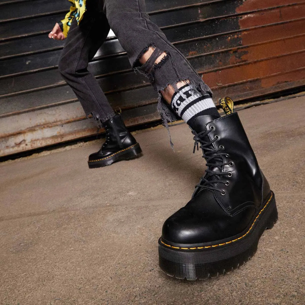 נעלי ד"ר מרטינס גיידון Dr. Martens Jadon Boots Platform
