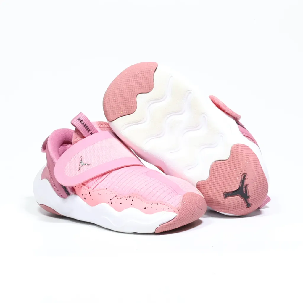 Air Jordan 23/7 Sport Shoes Fabric Pink Color For Kids