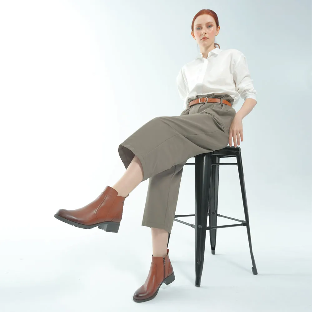 Alba Zipper Ankle Boots (Nutshell)