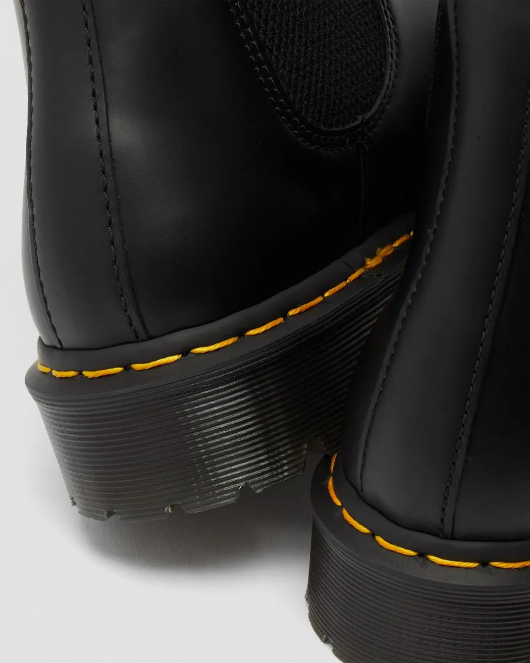 Dr Martens 2976 Bex Smooth Leather Chelsea Boots
