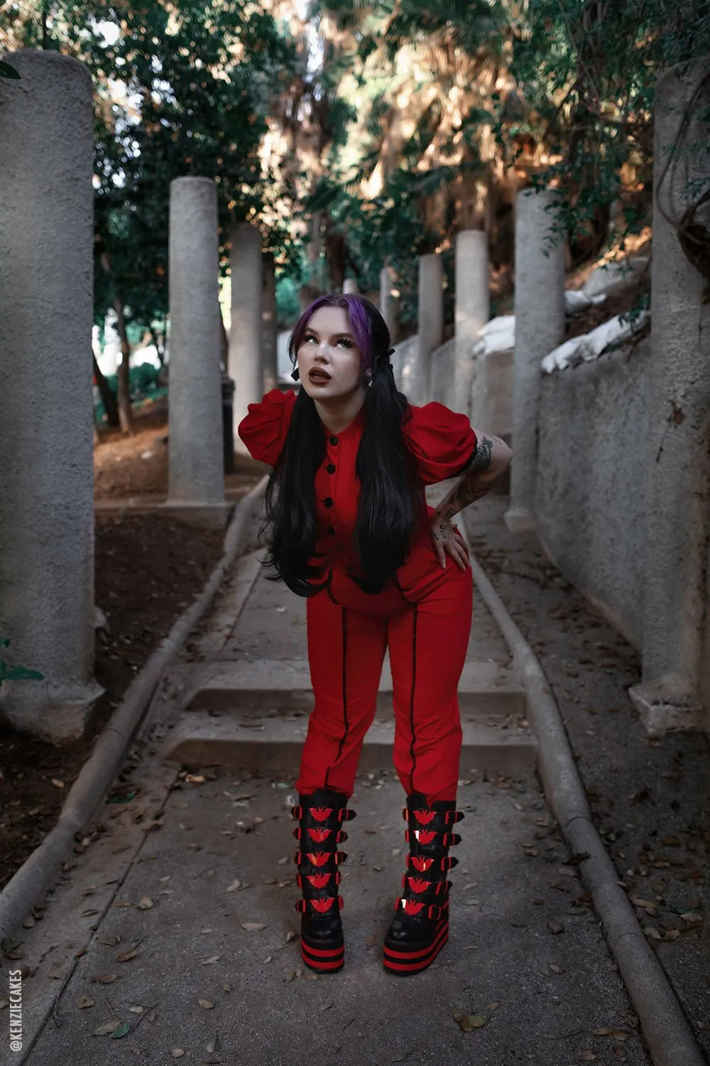 Dune Bat Platform Boots [BLACK/RED]