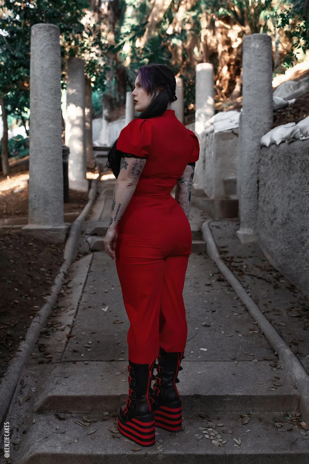 Dune Bat Platform Boots [BLACK/RED]