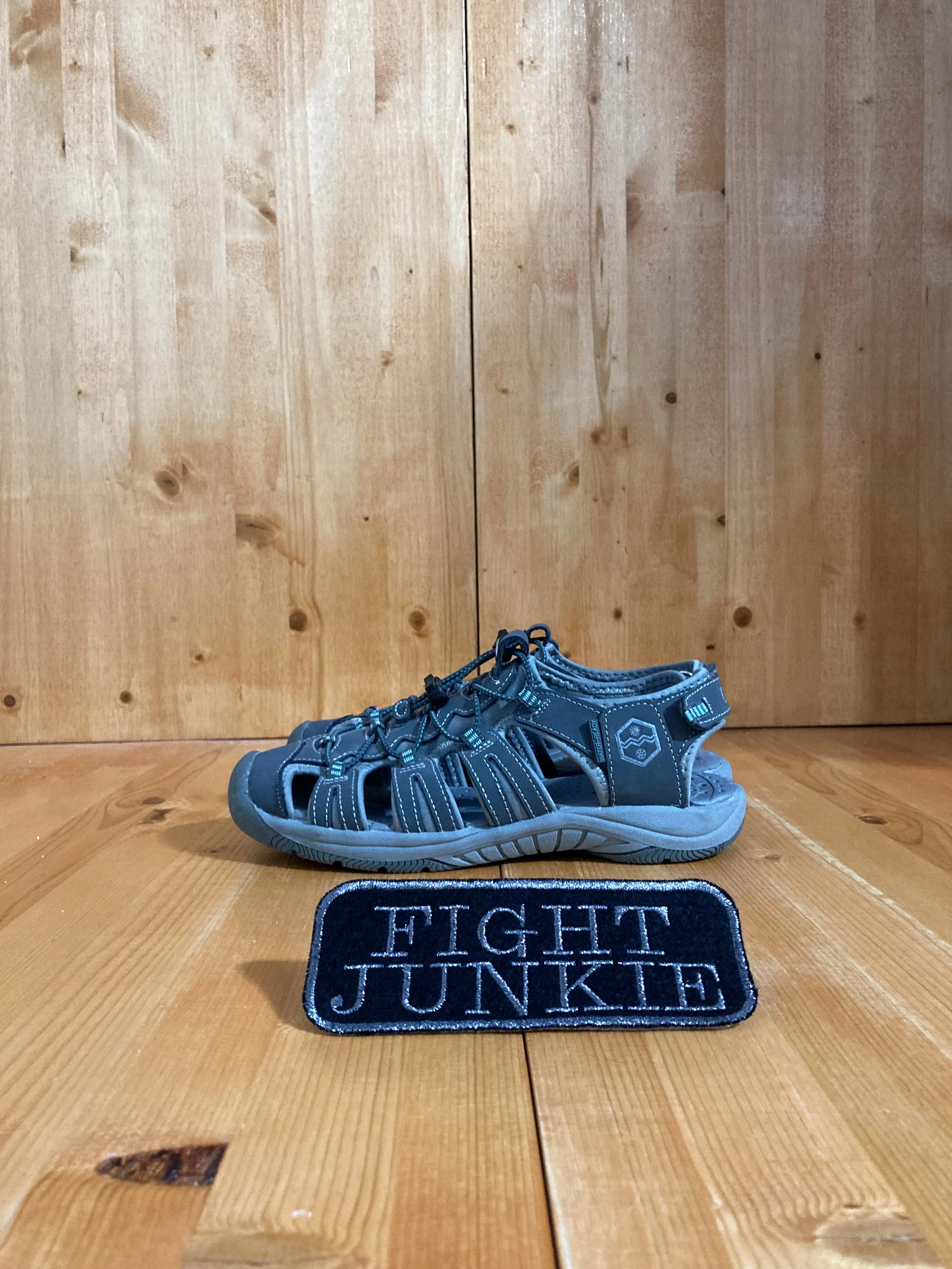 KHOBU CRYSTAL Women's Size 6M Water Sandals Gray