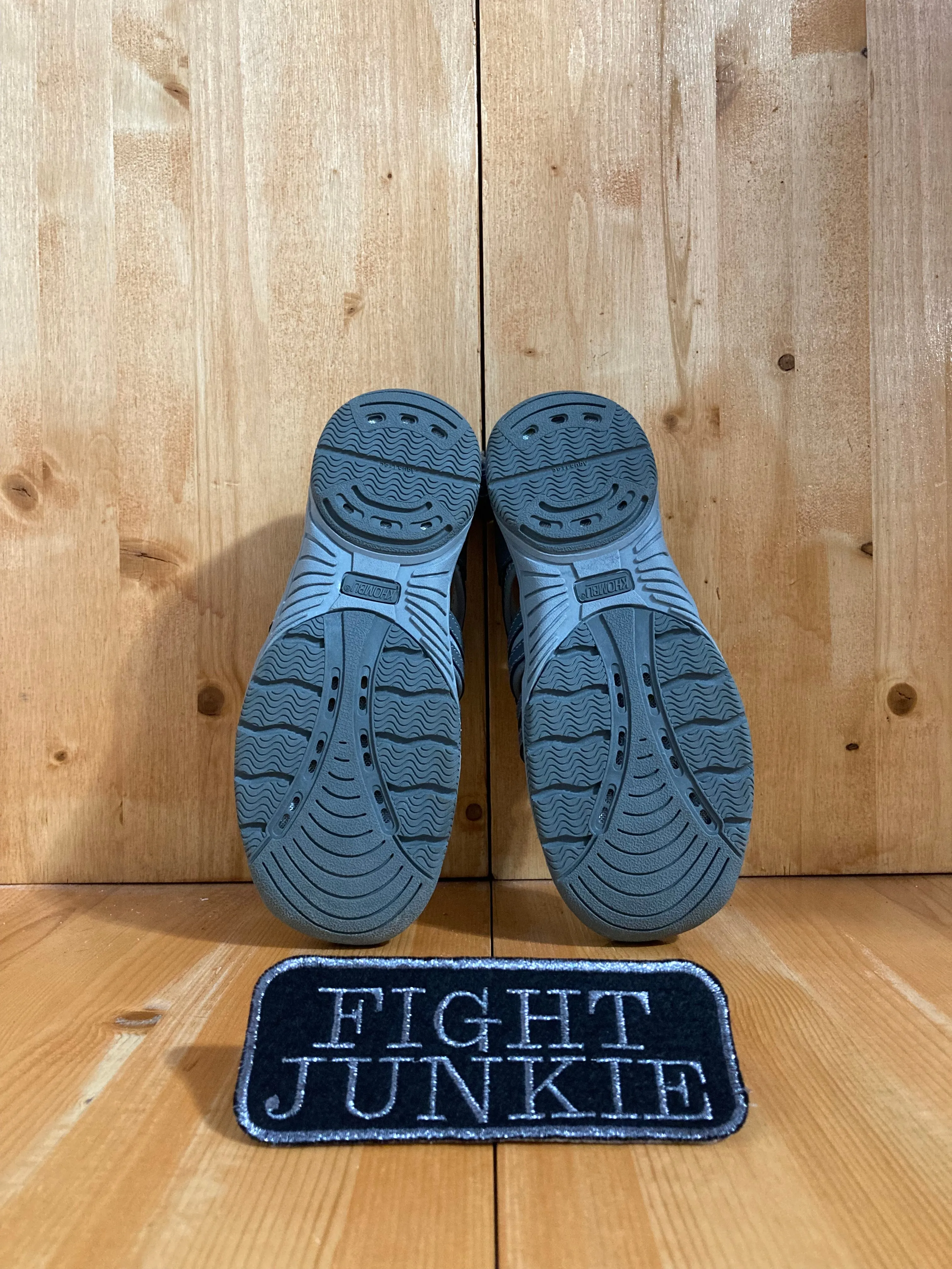 KHOBU CRYSTAL Women's Size 6M Water Sandals Gray