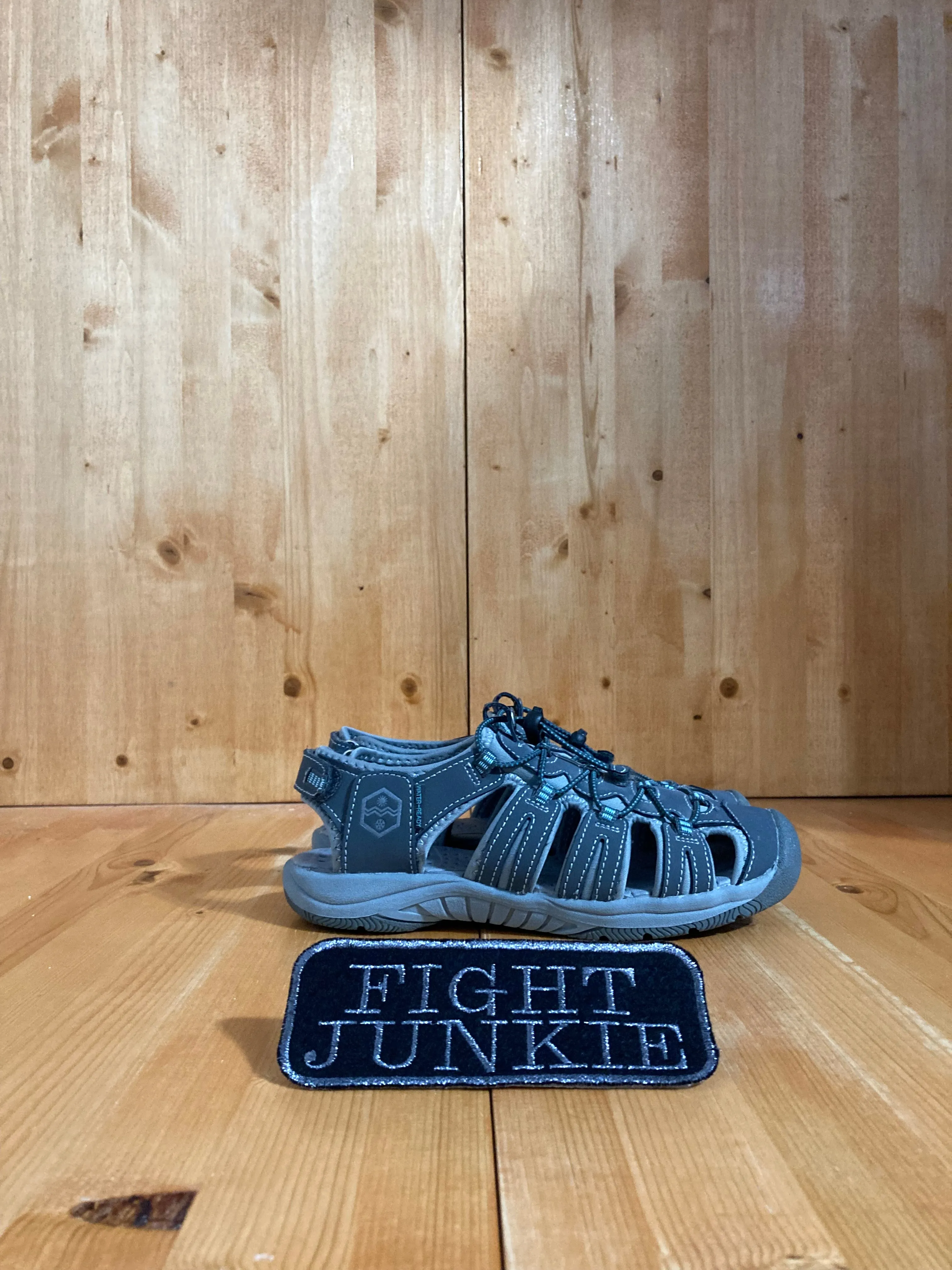 KHOBU CRYSTAL Women's Size 6M Water Sandals Gray