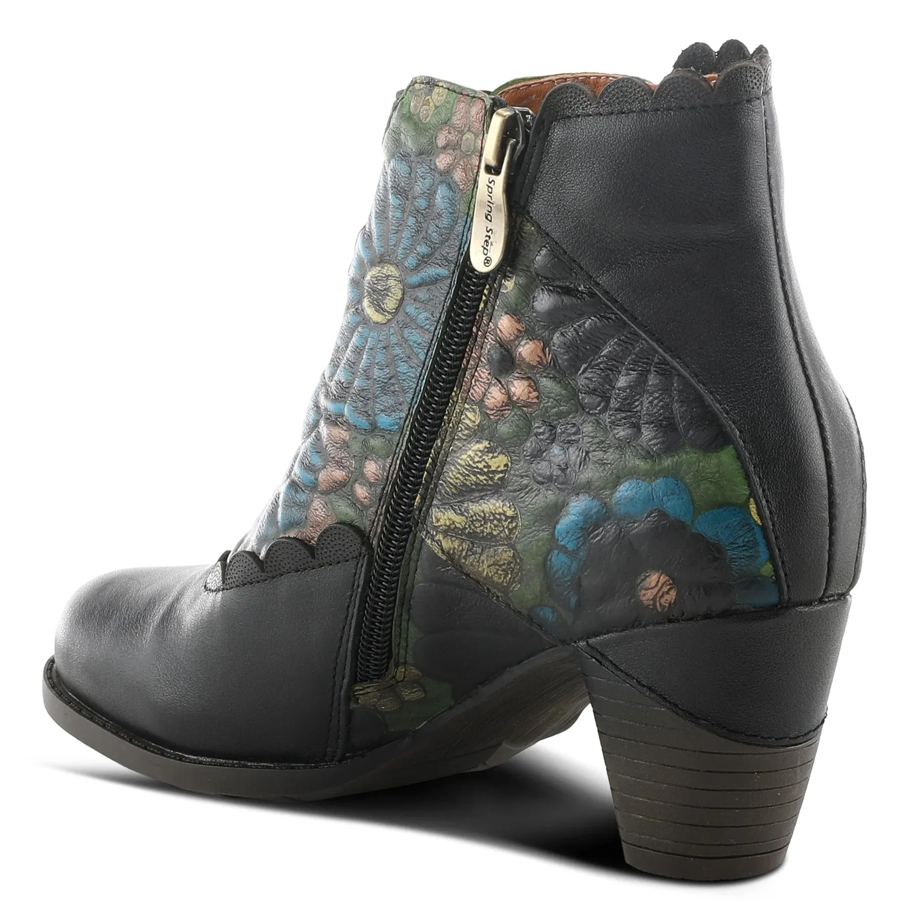 L'ARTISTE IWANTIT BOOTIES
