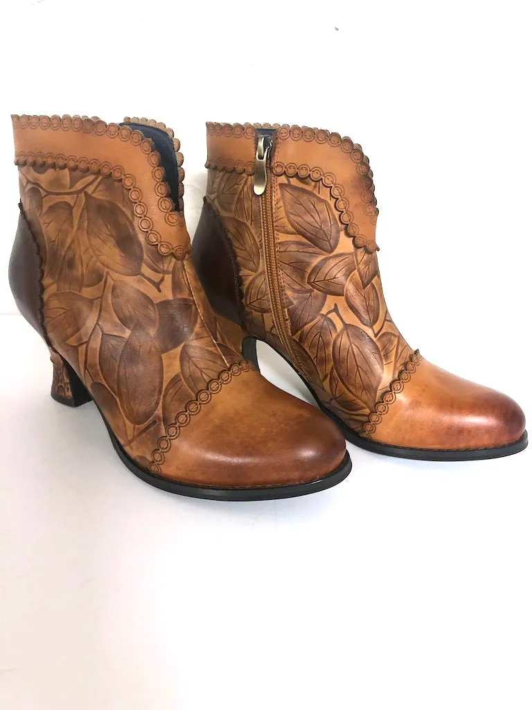 Leafeel Carmel Booties