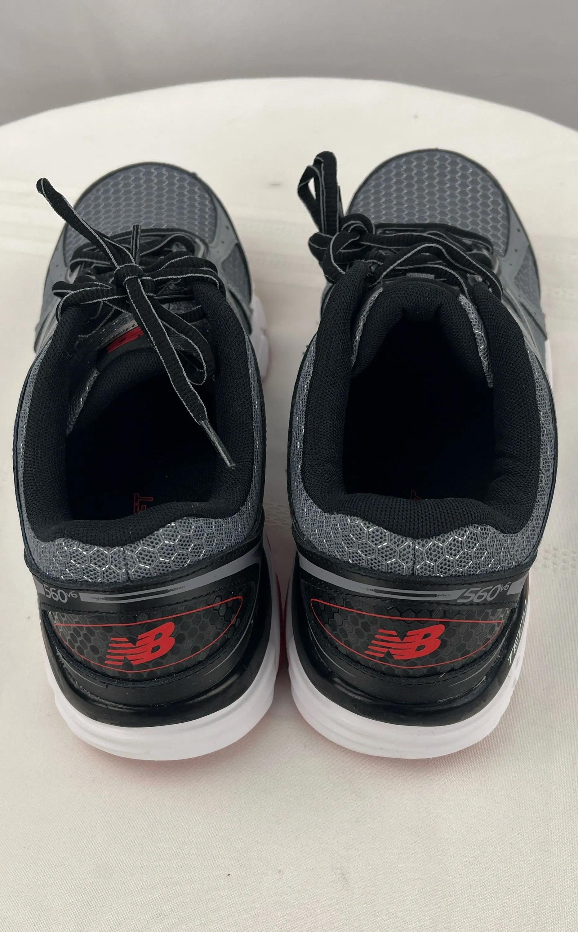 New Balance Men's Gray Red Running Trail Shoes Size 10D NIB
