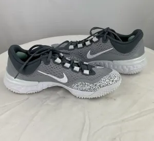 NIKE Women's Grey Alpha Huarache Elite 4 Softball Turf Shoes Size 9.5