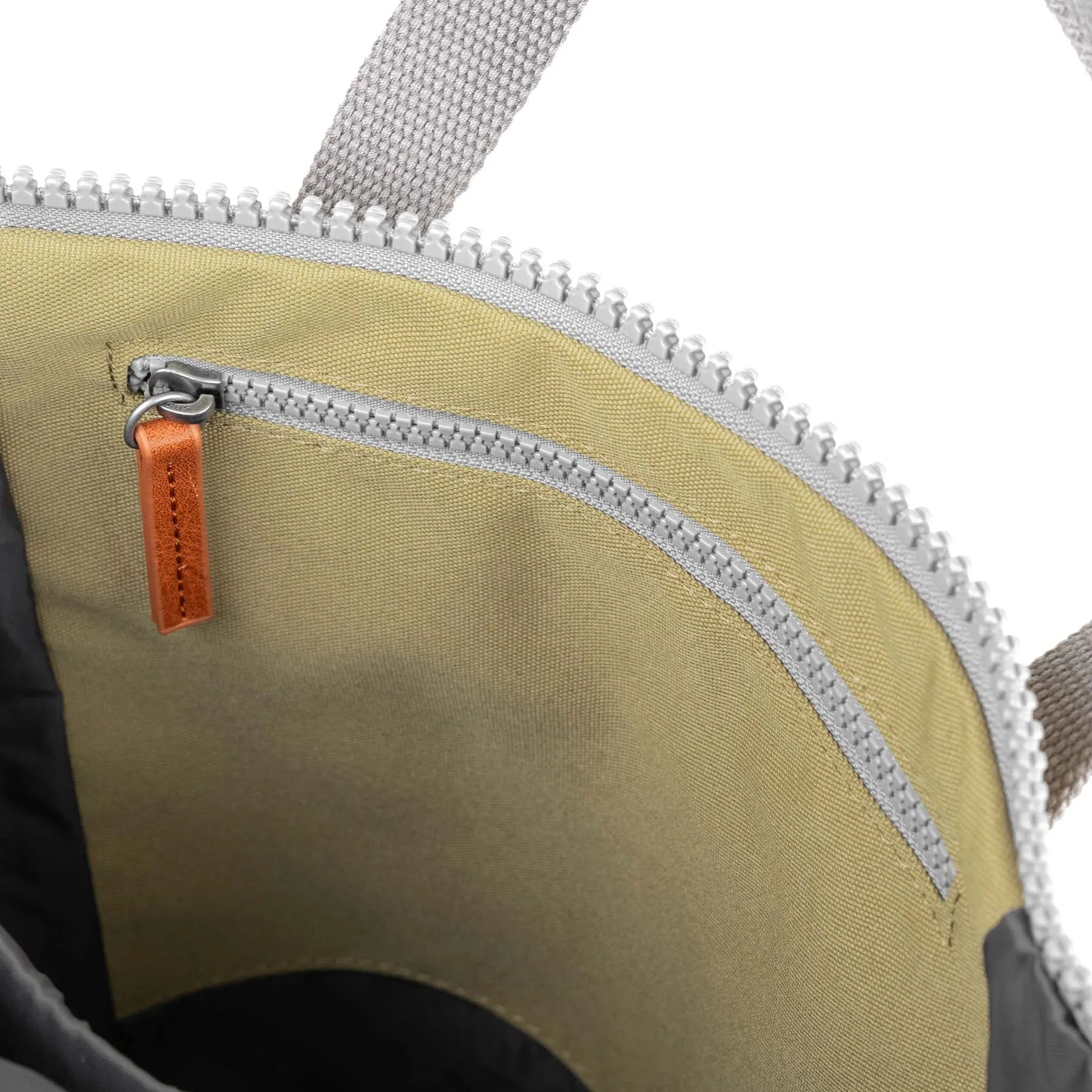 ROKA Finchley A Khaki Large Recycled Canvas Bag