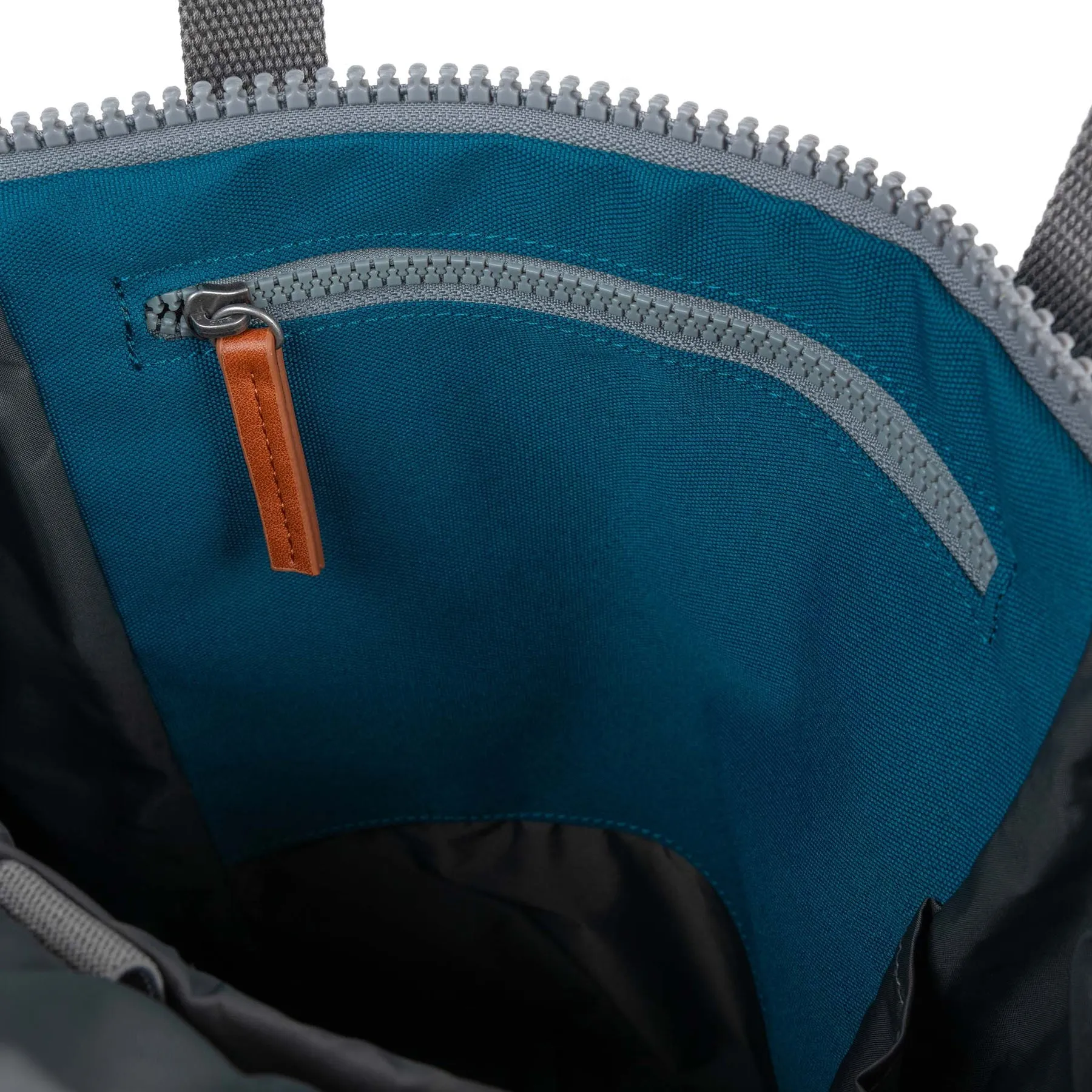 ROKA Finchley A Sapphire Large Recycled Canvas Bag