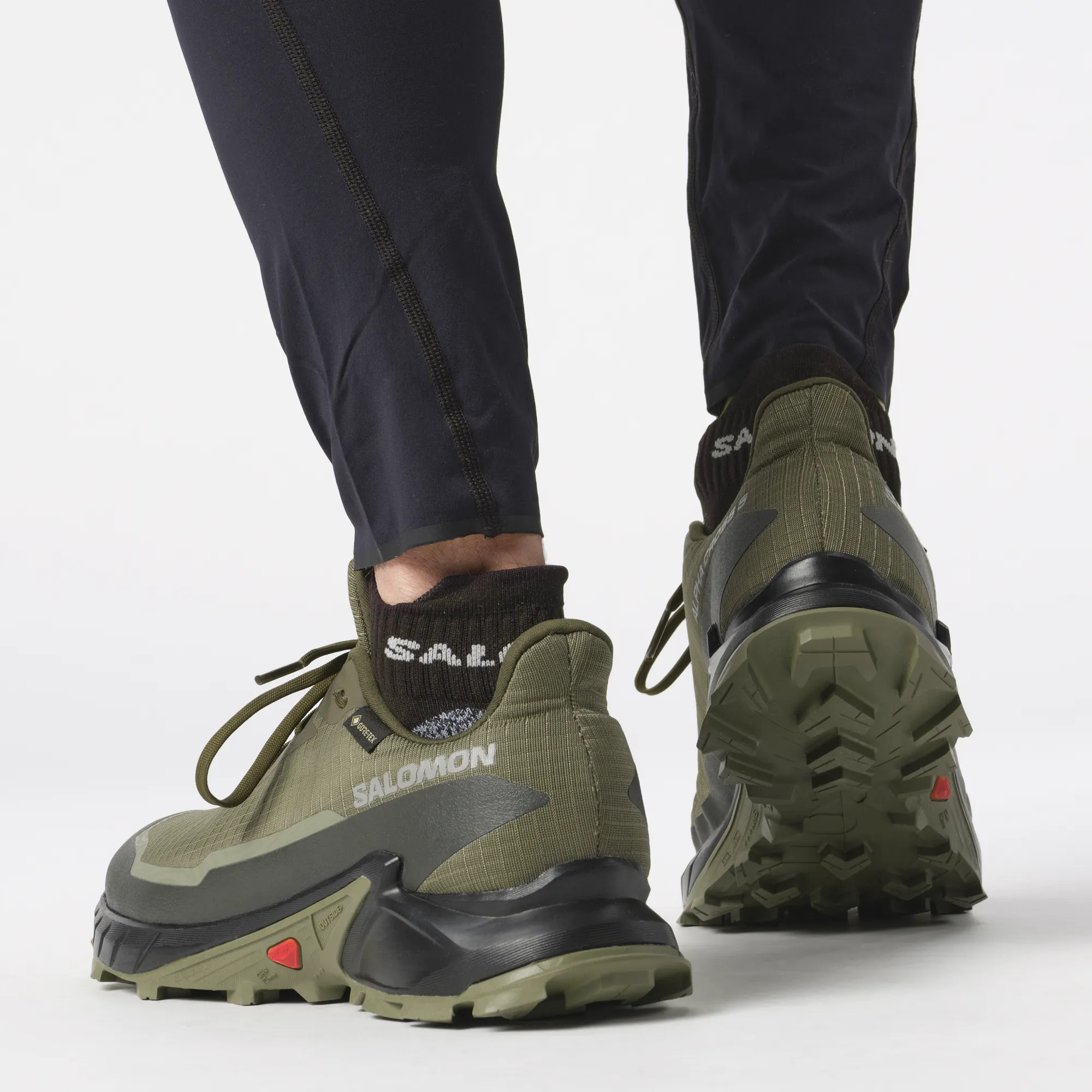Salomon Men's Alphacross 5 Gore Tex in Olive night