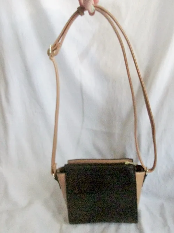 TRAVELSMITH RFID Crossbody Bag with Anti-Theft Pacsafe Shoulder Vegan BLACK CAMEL