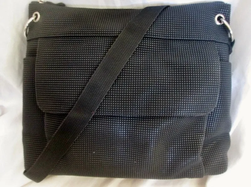 URBAN OXIDE Shoulder Bag Man Purse Messenger Crossbody BLACK Vegan RUBBER L