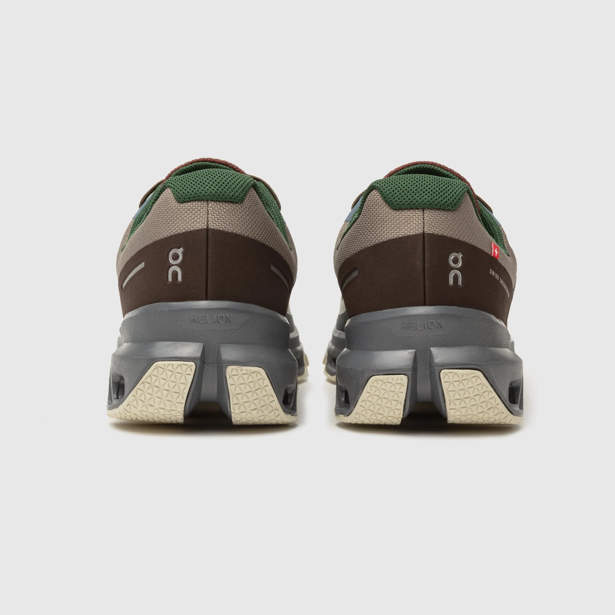 WMNS PACKER X ON CLOUDVENTURE WATERPROOF