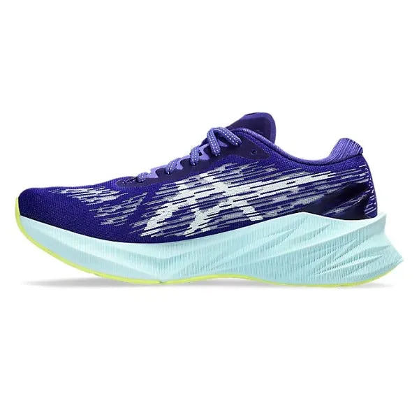 Womens ASICS Novablast 3